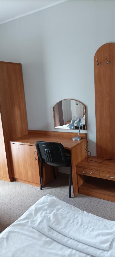 Hotel Przylesie Sierosław Kültér fotó