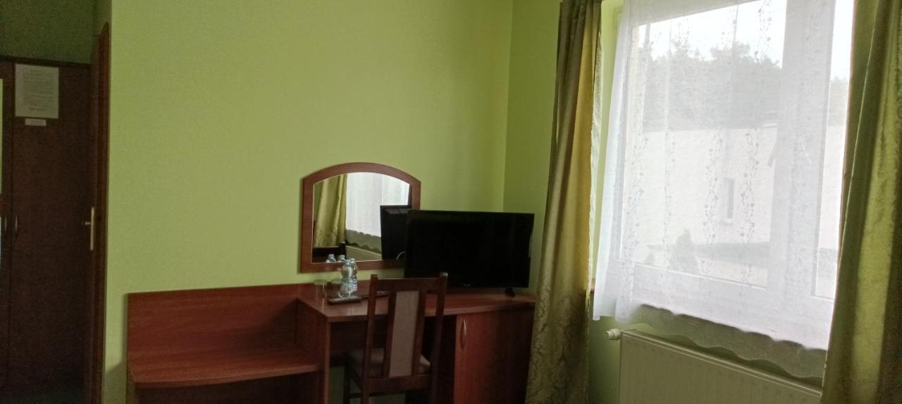 Hotel Przylesie Sierosław Kültér fotó